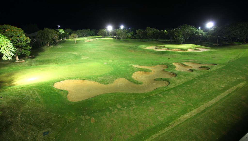 Eagleton - The Golf Resort Bidadi Екстериор снимка
